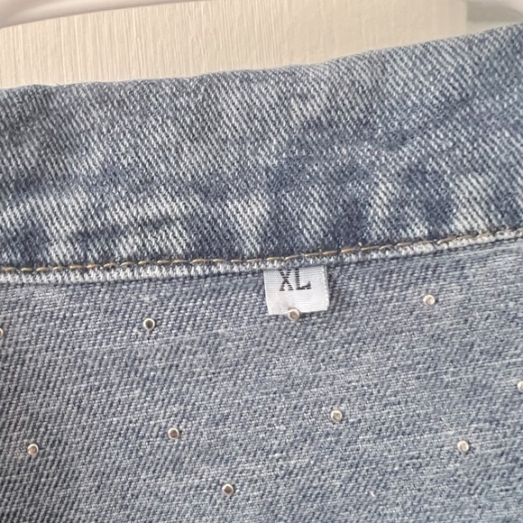 Pearl denim jacket - Picture 3 of 3